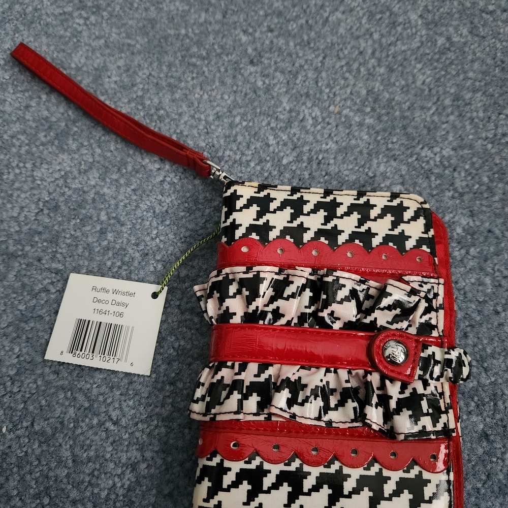 NWT Vera Bradley Deco Daisy Black, White, Red Houndstooth Wristlet